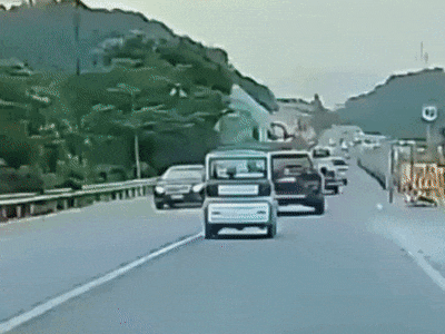 9a485b7e66a6b78f3ae381bf4788eb22.gif